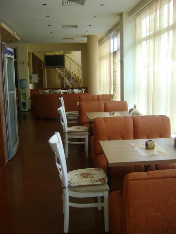 Family Hotel Diana เปาโมเรีย ภายนอก รูปภาพ