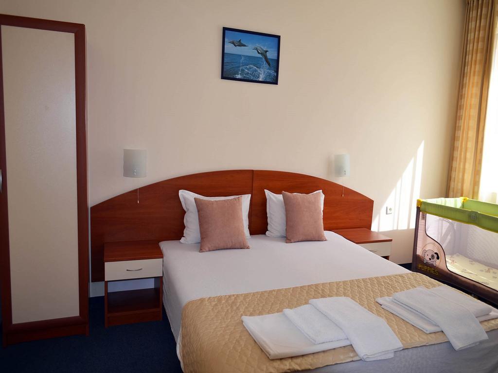 Family Hotel Diana เปาโมเรีย ภายนอก รูปภาพ